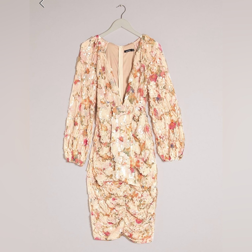 BNWT floral sequin 3/4 length dress